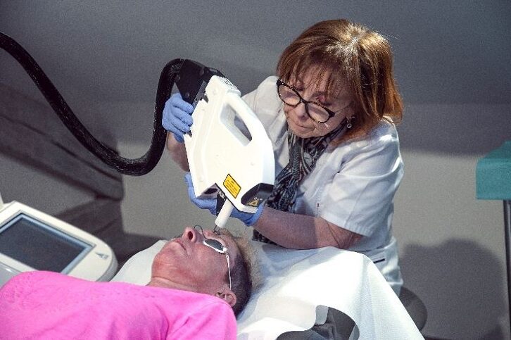 Clinique photo C